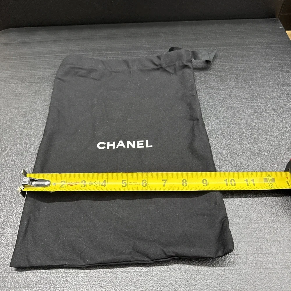 CHANEL authentic empty